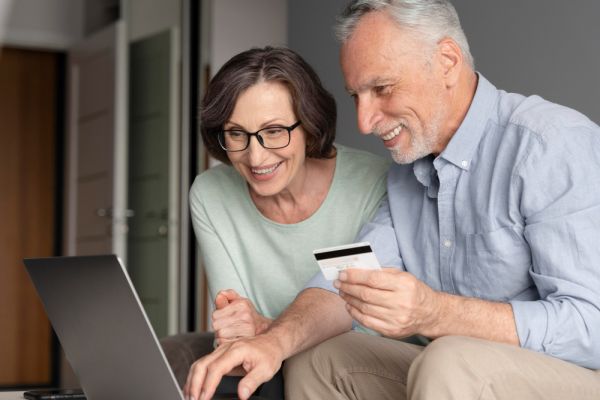 Send Money to Egypt from Cyprus Without Delays or Hidden Fees