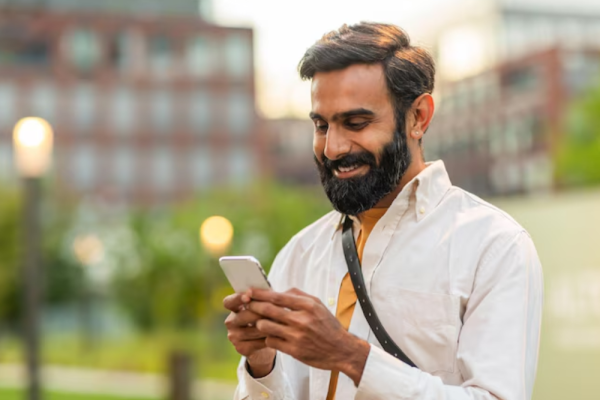 Can NRIs in Spain Send Money to India Through UPI?
