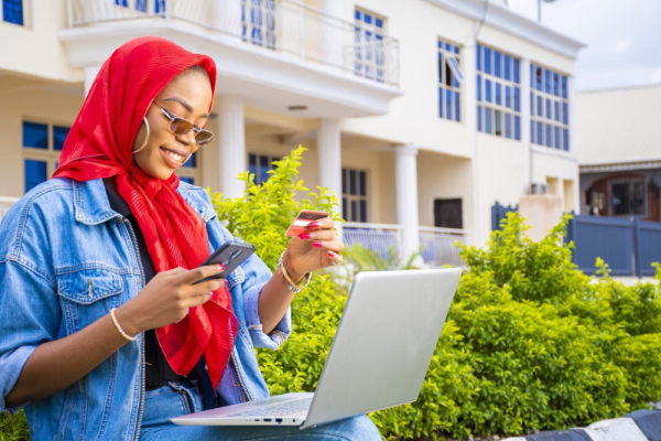 Digital Wallet vs Ecobank: Best Option for Italy to Ghana Transfers