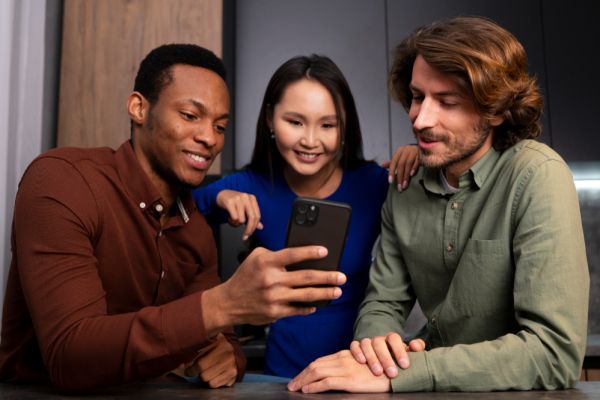 How Bangladeshis in Australia Use Wallet Transfers to Save Time & Fees