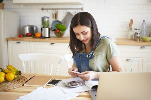 Send Money to Bangladesh: Tips for UK Expats