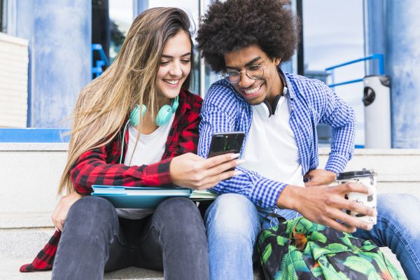 Smart Ways to Send Money from Ireland to Nigeria
