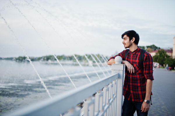 How UK Scholarships Can Help Bangladeshi Students