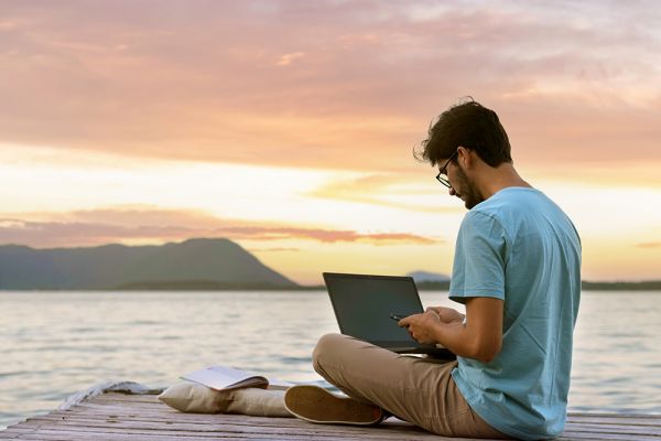 Life of an Expat - 7 Hard Things You'll Face Abroad