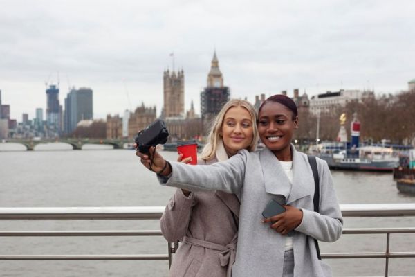 The Fintech Phenomenon: Understanding the New Trends Shaping Money Transfers to Senegal from the UK