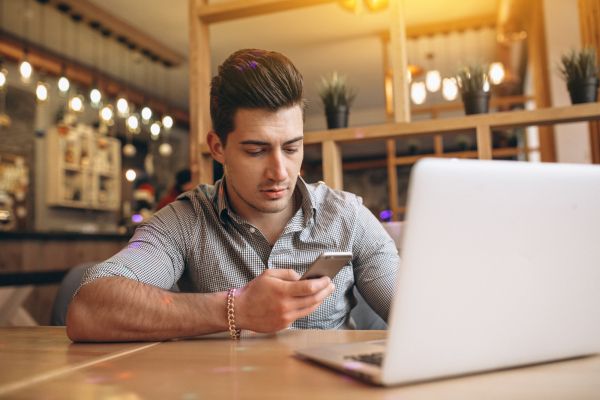 Send Money to Pakistan from Barcelona Instantly with Mobile Wallets